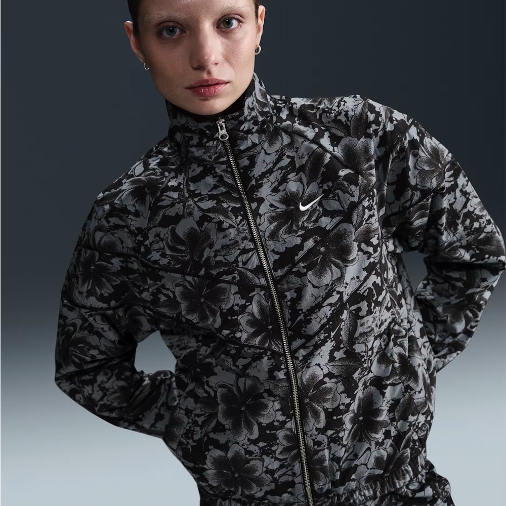 Nike Sportswear Windrunner